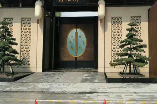 濟南銅門
